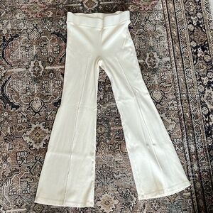 Donni The Rib Kick Flare in Creme Size M